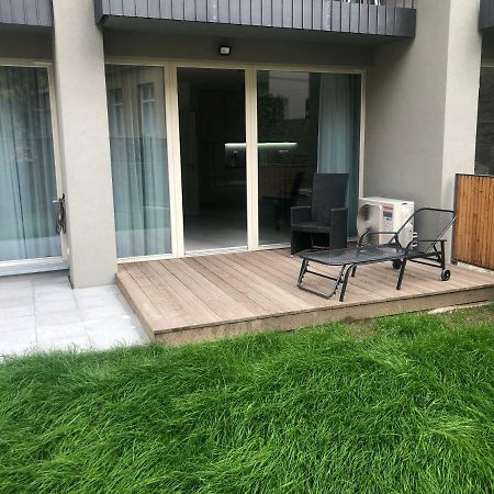 Luxury Apartment With Private Garden Praag Buitenkant foto